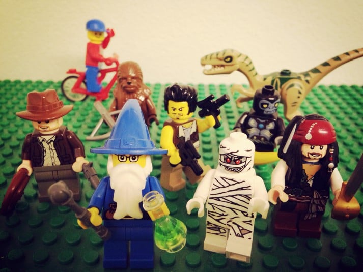 Assorted LEGO characters
