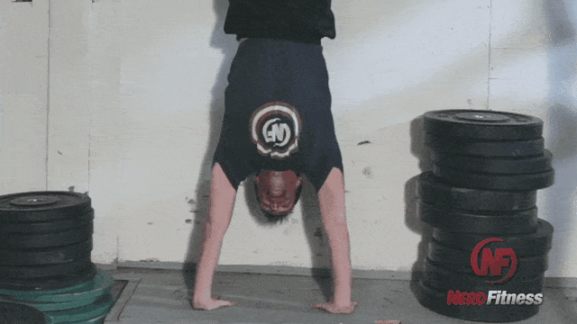 If you can do push-ups like this, you are hardcore.