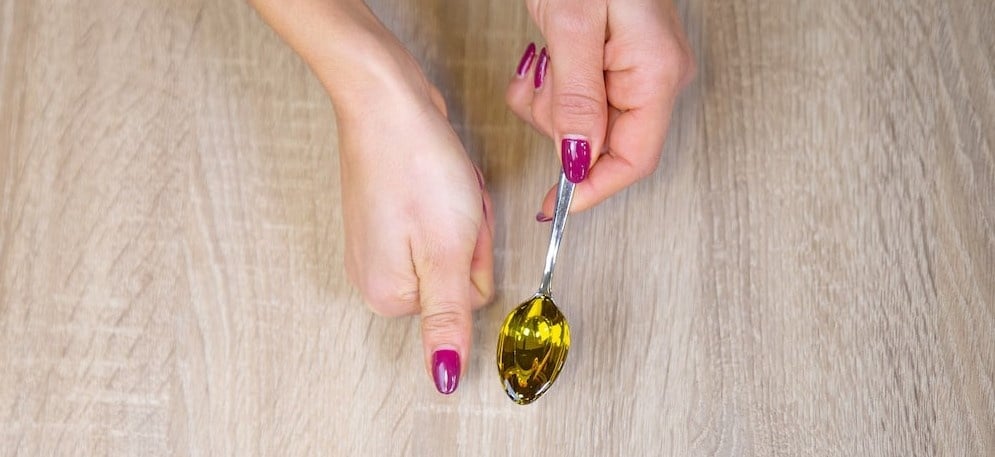 Your thumb is well-nigh one serving of olive oil