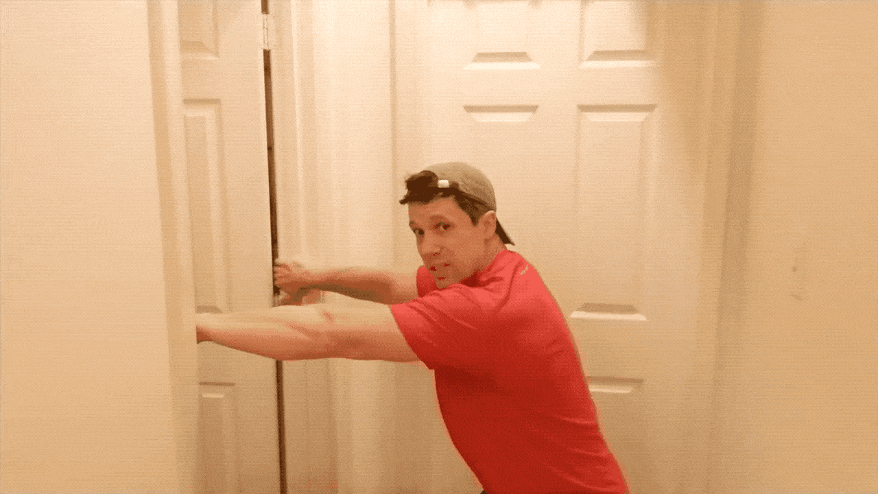 hang doorway - How to Do Pull-ups Without a Bar (5 Alternatives)